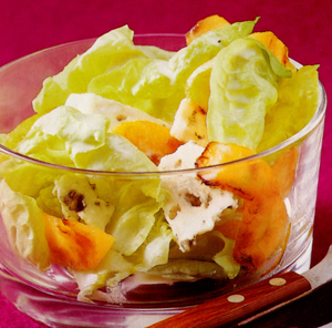 Salade amère à la vinaigrette de noix Salade amère à la vinaigrette de noix